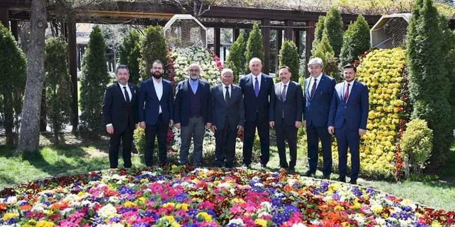 Kayseri Büyükşehir eski Bakan'ı ağırladı