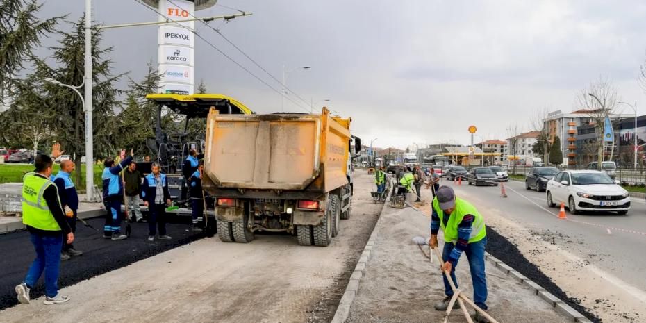 Malatya'da çevreyolu yan yolları yenileniyor