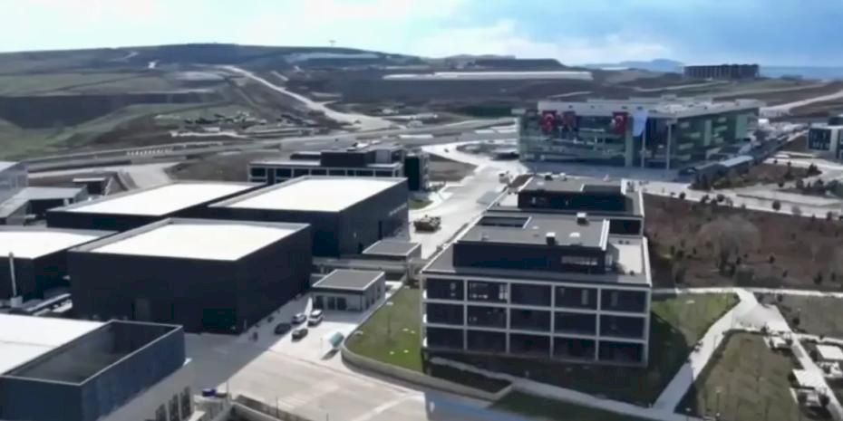 Savunma sanayiinde önemli bir eşik... Roketsan'dan milyar dolarlık yatırım