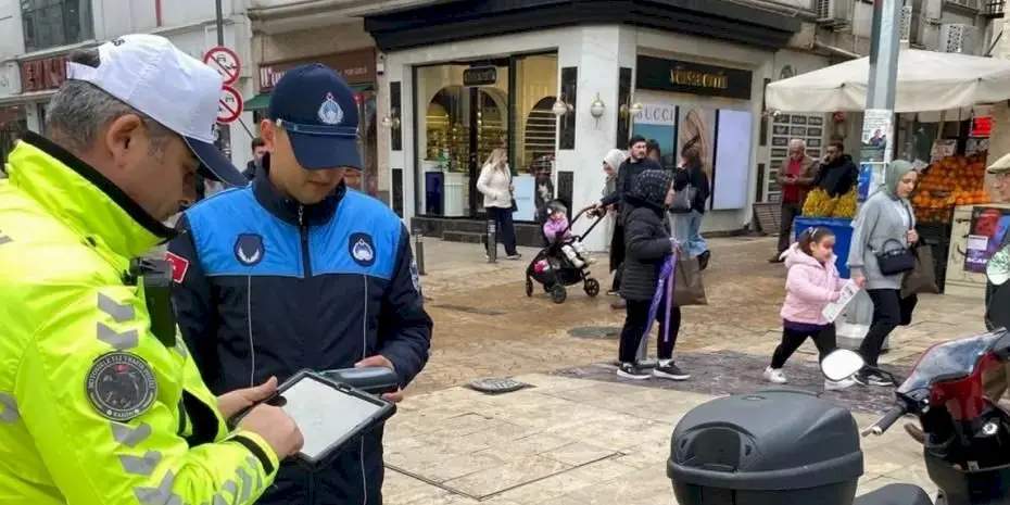 Ordu’da trafiğe kapalı caddelerde motosiklet denetimi