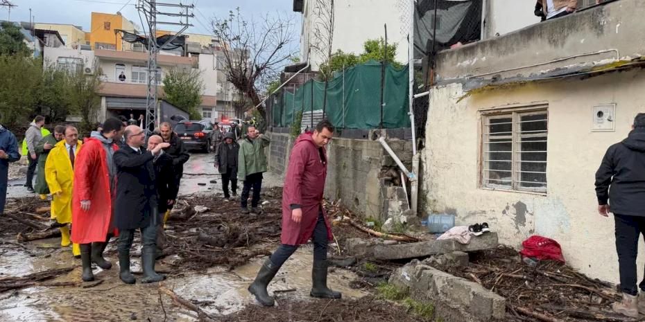 Aile ve Sosyal Hizmetler'den Osmaniye'de sel bölgesine 2 milyon liralık kaynak