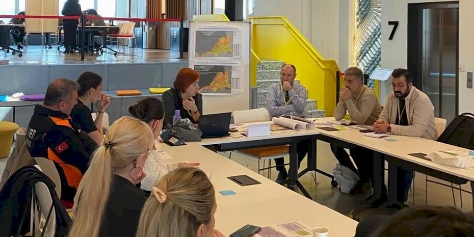 İzmir’in iklim geleceği masaya yatırıldı