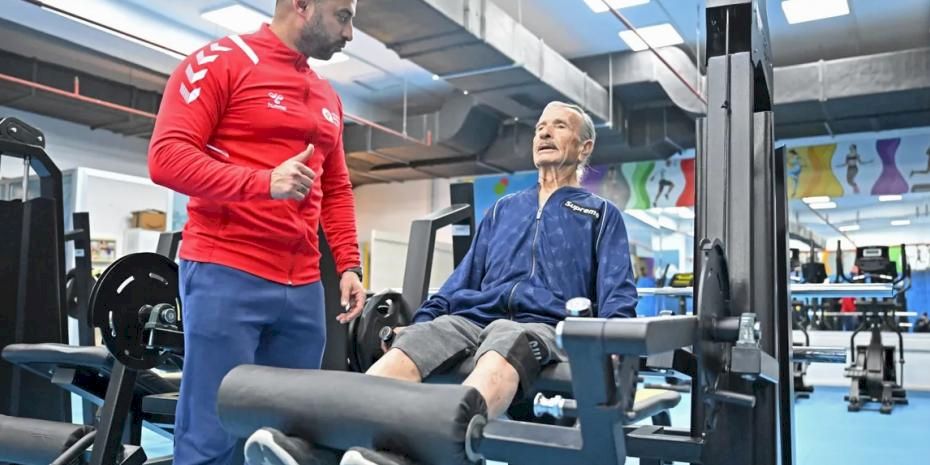 12 torunlu “Süper Dede” spor tutkusuyla gençlere taş çıkartıyor