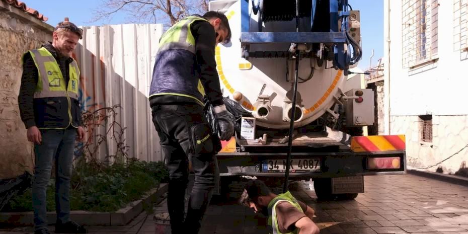 Antalya Kaleiçi’nde 10 kilometrelik kanalizasyon hattı temizlendi