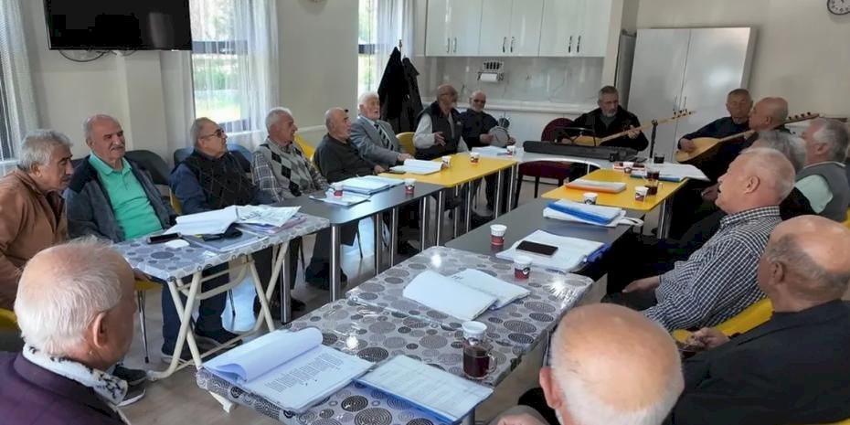 Mustafa Kumlu Ulu Çınarlar Yaşlı Yaşam ve Dayanışma Merkezi ikinci bahar yaşatıyor