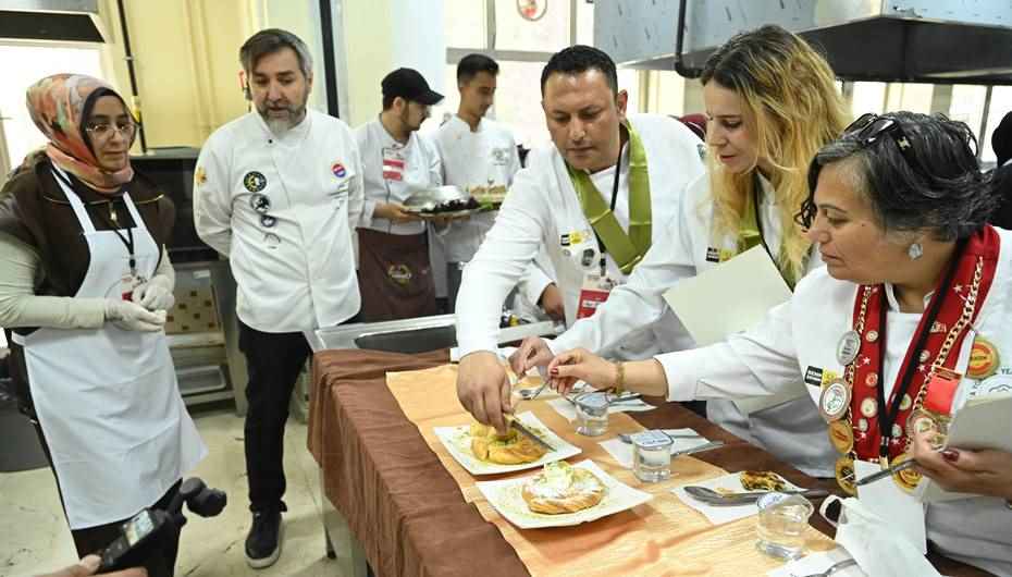 Konya’da yöresel lezzetler yarıştı