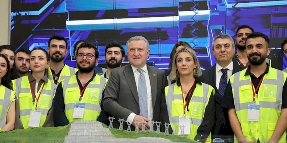 Spor Bakanı Bak'tan Akkuyu'ya ziyaret