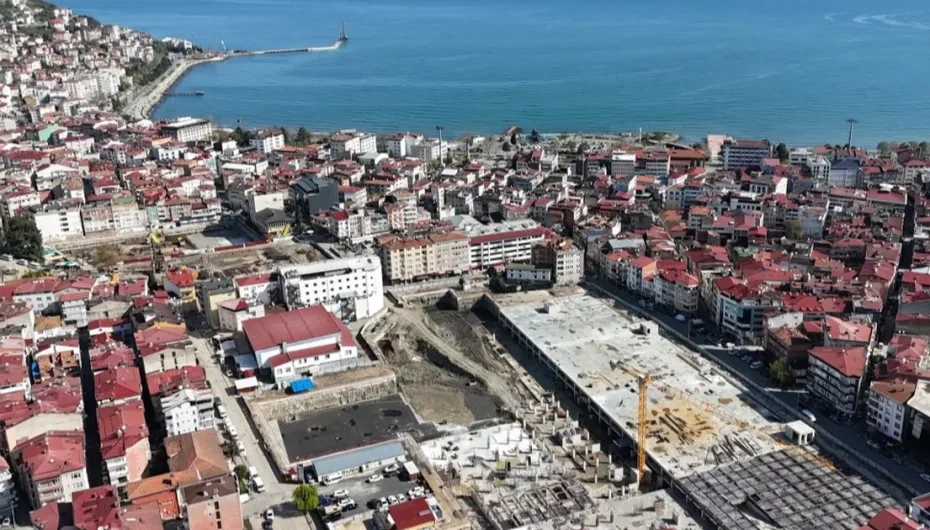 Ordu’da Millet Bahçesi 2000 araçlık otoparkla yükseliyor