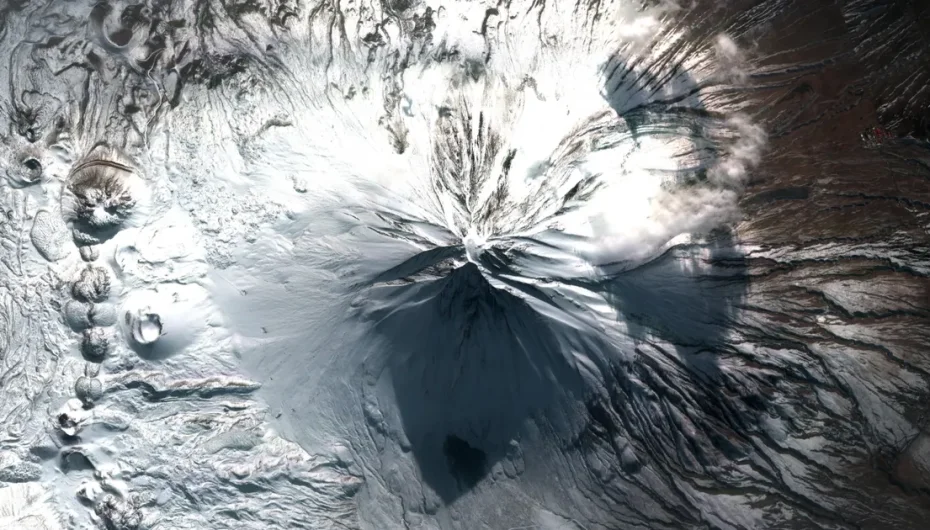 Zirveden uzaya... Ağrı Dağı’na gökyüzünden selam