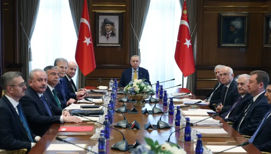 Yüksek İstişare Kurulu Külliye’de toplandı