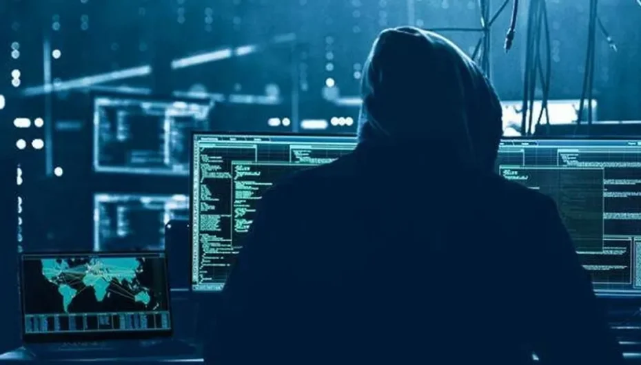 Sivas'ta 'okullara saldırı' iddiası paylaşan öğrenciye gözaltı!