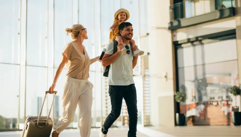 İlk yurt dışı seyahati için rehber... Vizesiz rotalar, Schengen ve tur seçenekleri