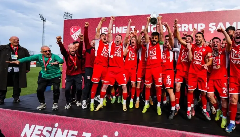 Sebat Gençlik Spor şampiyonluk kupasına kavuştu