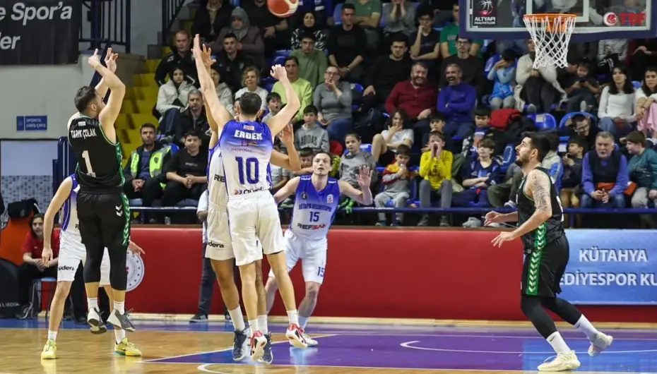 Sakarya Büyükşehir Basketbol 1. Lig’e yükseldi