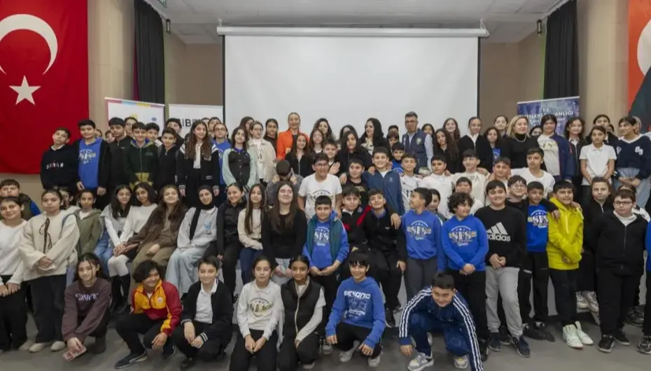 Mersin’de çocuklara siber güvenlik eğitimi