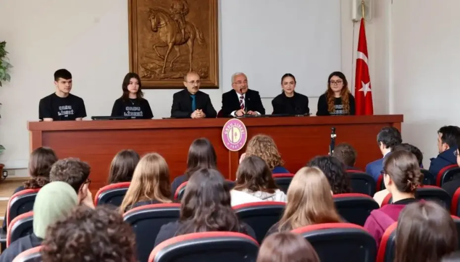Başkan Güler, Ordu Lisesi’nde gençlerle buluştu
