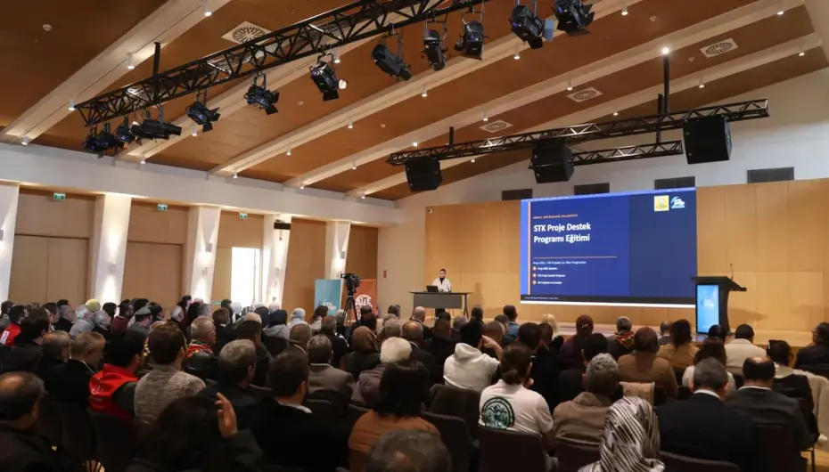 Konya Büyükşehir’den STK’lara proje ve hibe eğitimi