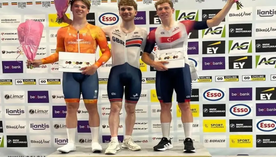 Konya Büyükşehirli bisikletçilerden milli başarı