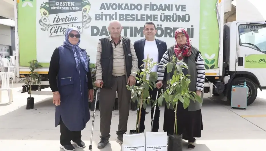 Mersin'de Anamurlu üreticilerin yüzü gülüyor