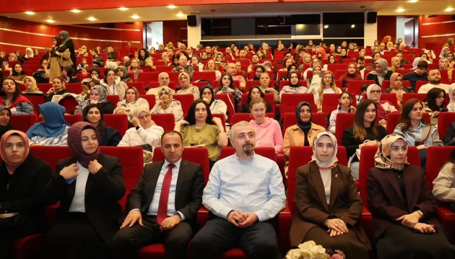 Gebze Okur’da bilim dolu akşam