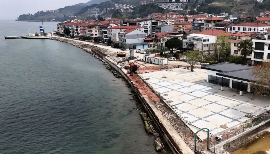 Dalga kırıcı Ulaşlı’da taşkınlarına ‘dur’ diyecek