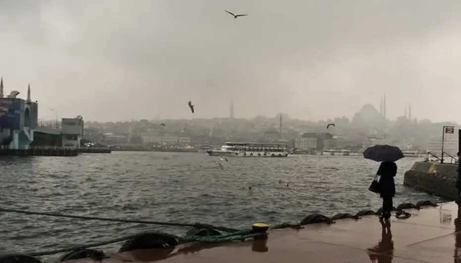 AKOM'dan İstanbul için kuvvetli uyarı! Cuma'ya kadar sürecek