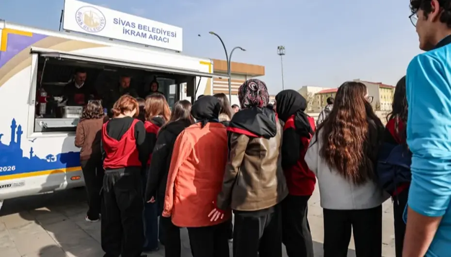 Sivas'tan öğrencilere beslenme desteği