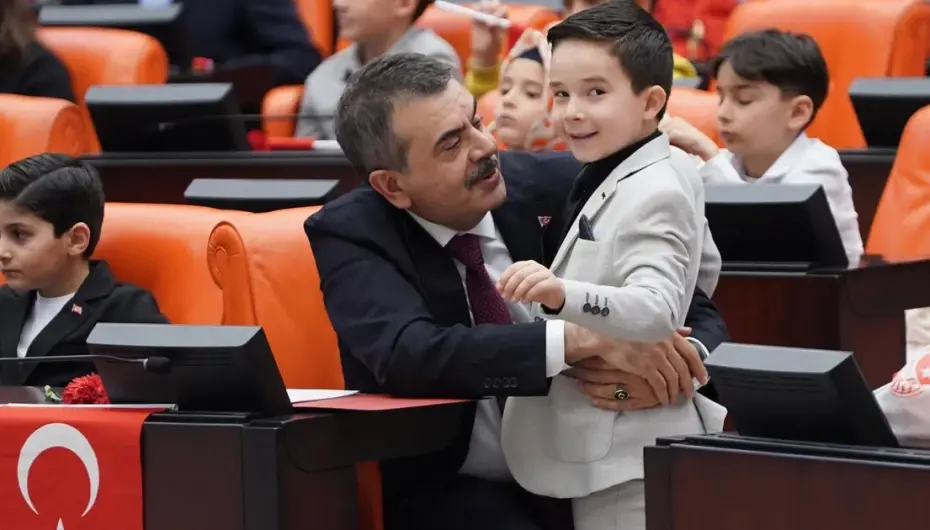 Bakan Tekin: Çocukların güvenliği için her adım atılacak