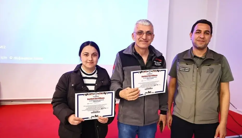 Denizli'de pet satış yerlerine eğitim desteği