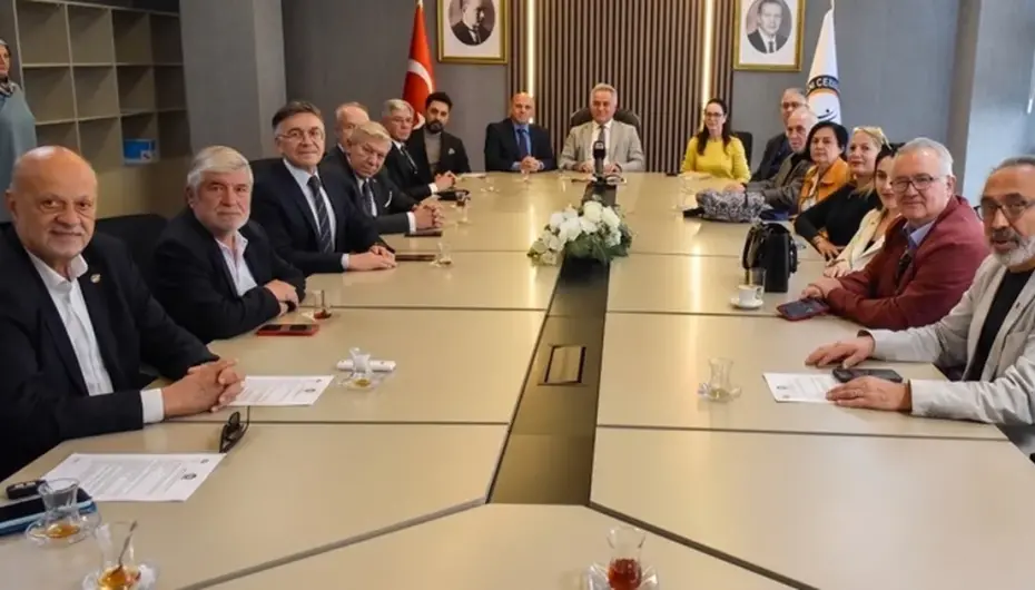 Rektör Karahasanoğlu: Yapay zekayı fırsata çevirmeliyiz
