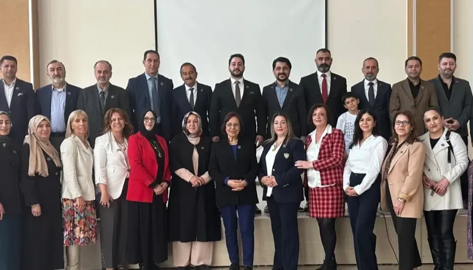 Savaş Aytimur’a TGGV’de çifte görev