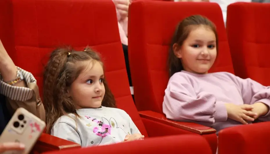 Başkan Büyükgöz çocuklarla GKM’de buluştu
