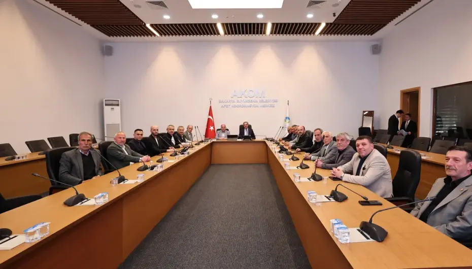 Başkan Alemdar Serdivan muhtarlarını AKOM’da ağırladı