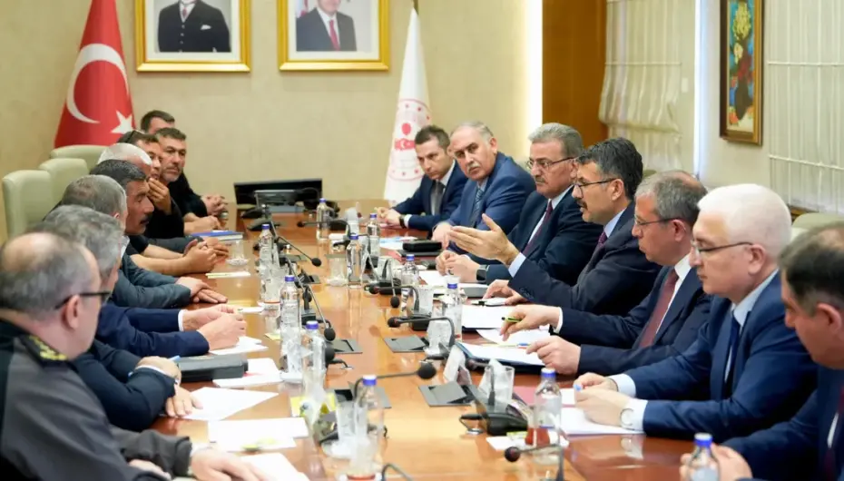 Ankara’da kritik maden zirvesi! Grevleri bitirecek uzlaşma aranıyor