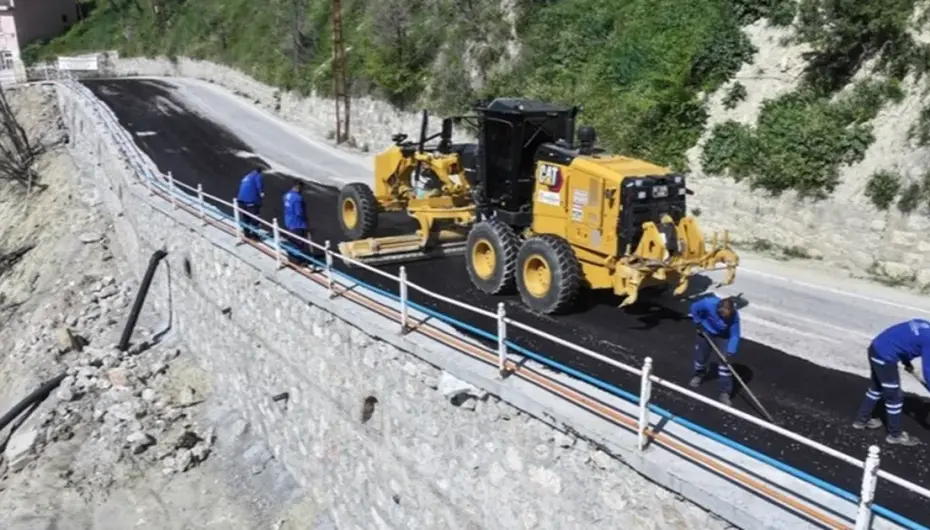 Denizli Büyükşehir’den Babadağ’da ulaşım yatırımı
