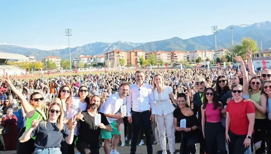 Kadınların ritmi Denizli’ye enerji kattı