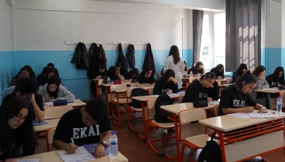 Gaziantep'te 12. sınıf öğrencilerine Büyükşehir'den deneme sınavı