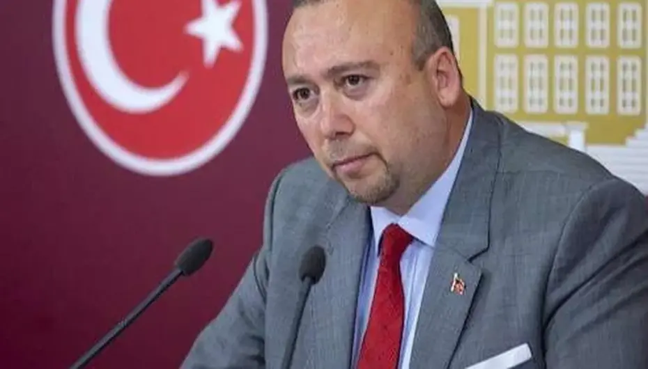 CHP Özkan Yalım'ı ihraç etti!