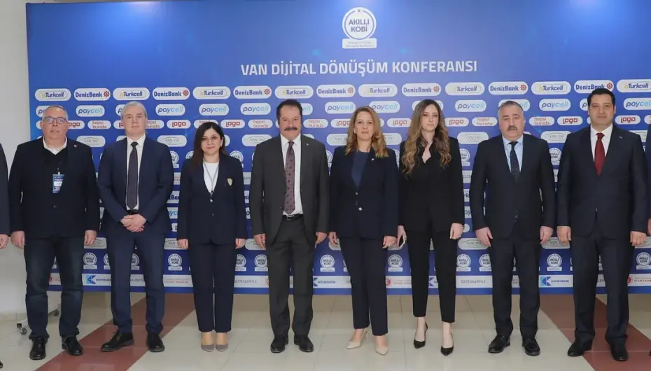 Dijital dönüşüm Van'da konuşuldu