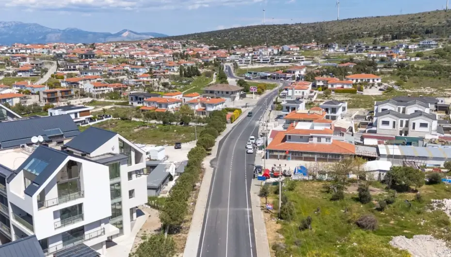 İzmir'de turistik yollar baştan sona yenileniyor