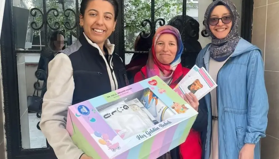 Çorum'da anne ve bebeklere evde destek