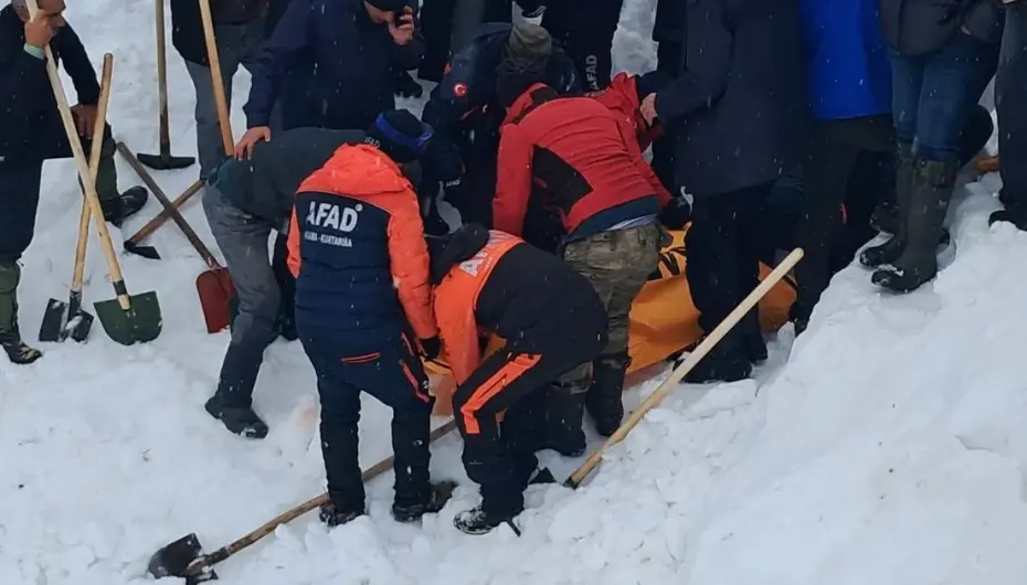Artvin’de çığ faciasında kayıp çobanın 5 ay sonra cansız bedenine ulaşıldı!