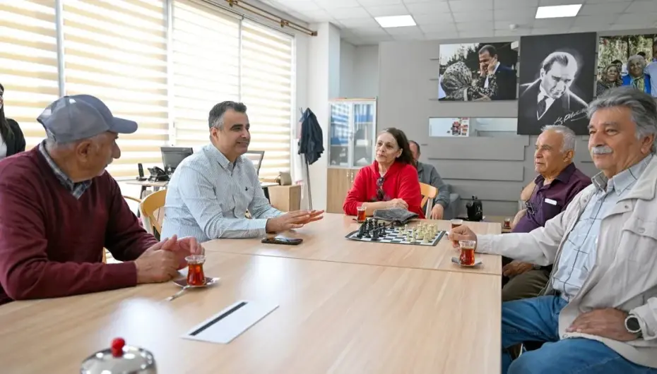 Mersin’de emekli evleri dayanışmanın merkezi oldu