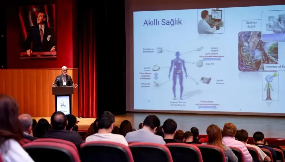 Dokuz Eylül'de dijitalleşme ve ulusal güvenlik konuşuldu