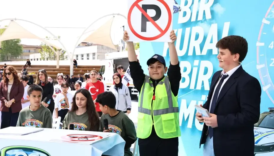 Sakarya'da trafik bilincini pekiştiren yarışma