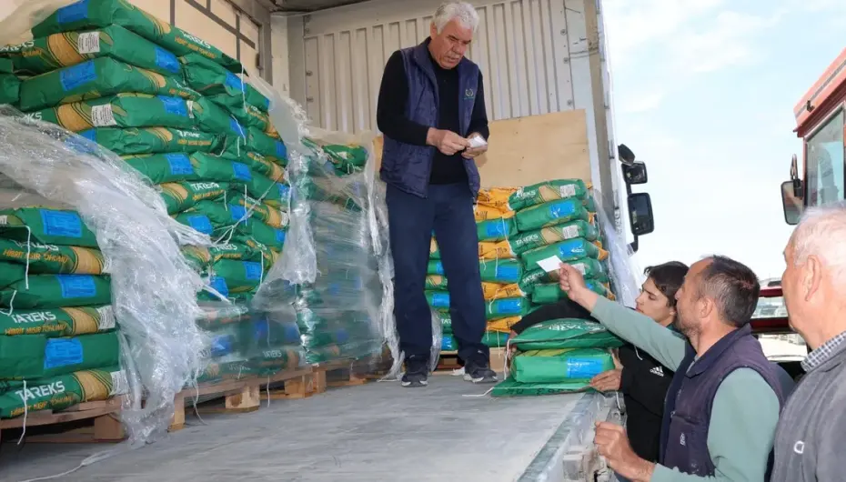 Kocaeli'de traktörler tarlalara indi, mısır ekimi başladı