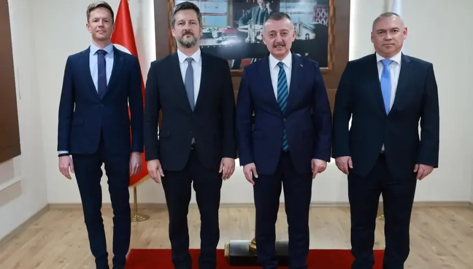 Macaristan Büyükelçisi Matis, Büyükakın’a konuk oldu