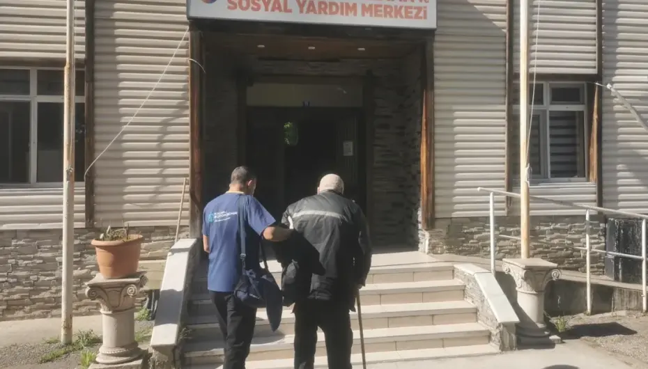 Kocaeli’nde çöp ev dramı sona erdi