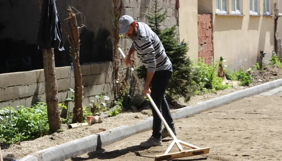 Giresun'da altyapı ve üstyapı çalışmaları sürüyor