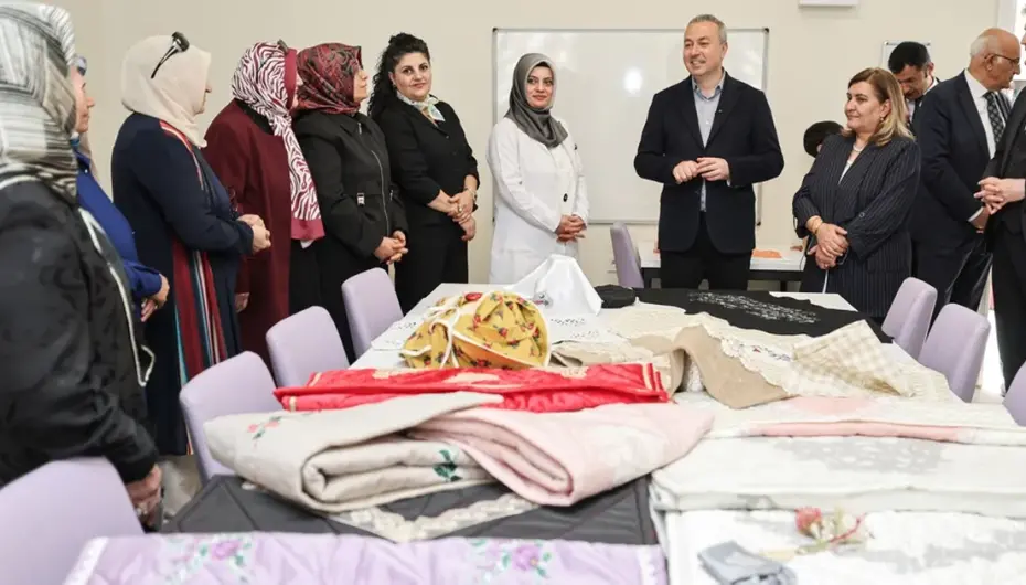 Sivas'ta Yenişehir Hanımlar Kültür Merkezi yeniden hizmete açıldı